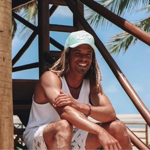Soflo hat suede with silicone logo